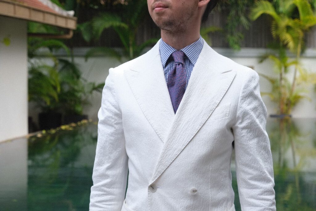 Quelle cravate pour un mariage en été : nos conseils matière et couleur